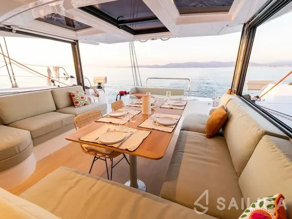 Bali Catsmart - Yacht Charter Sailica