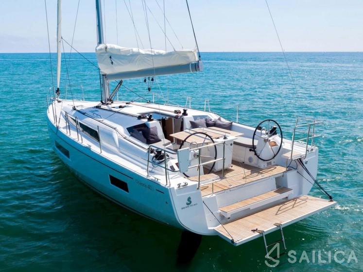 Oceanis 40.1 - Yacht Charter Sailica