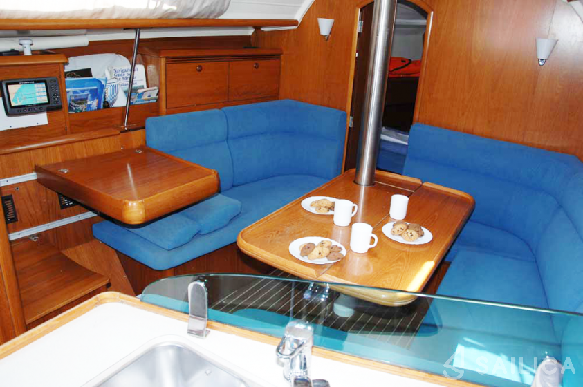 Sun Odyssey 35 - Yacht Charter Sailica