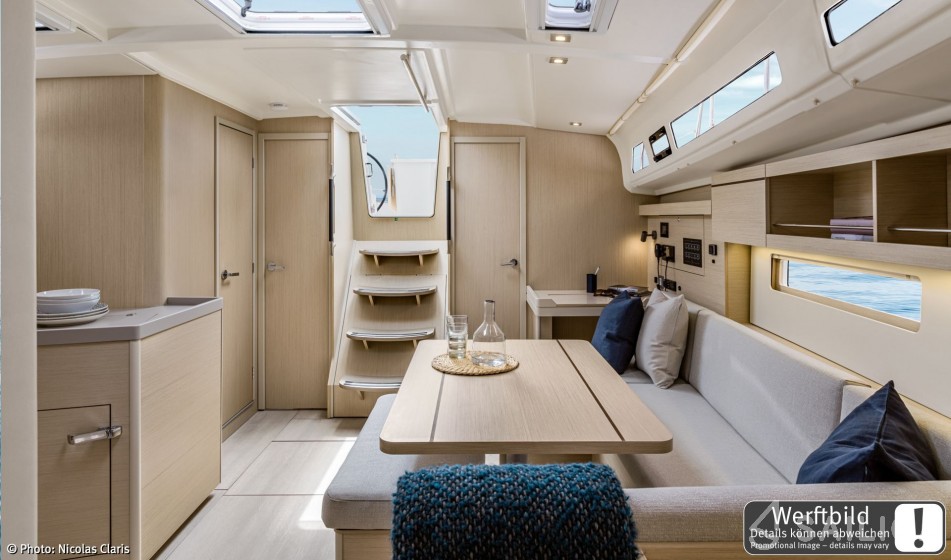 Oceanis 40.1 - Yacht Charter Sailica