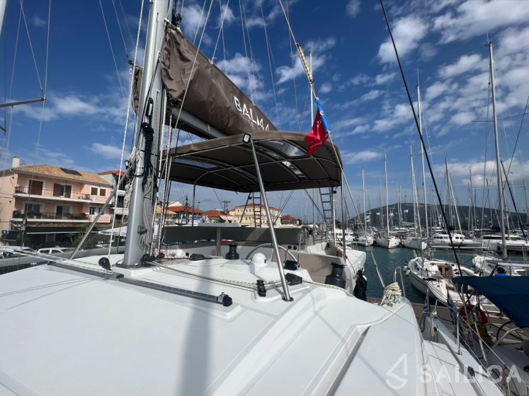 Bali 4.4 - Yacht Charter Sailica