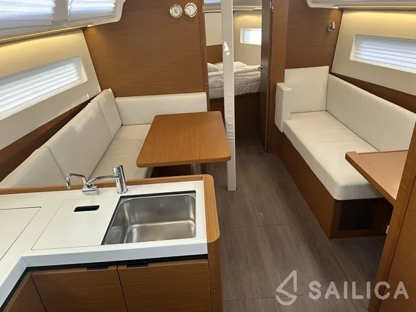 Sun Odyssey 380 - Yacht Charter Sailica