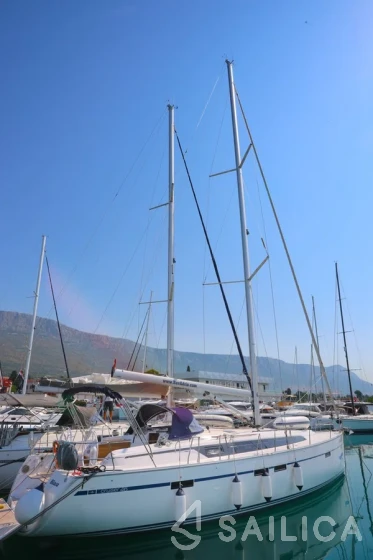 Bavaria 46 Cruiser - Yacht Charter Sailica