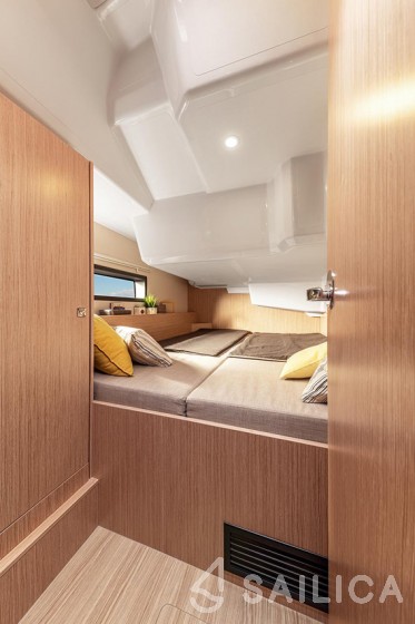Bavaria C38 - Yacht Charter Sailica