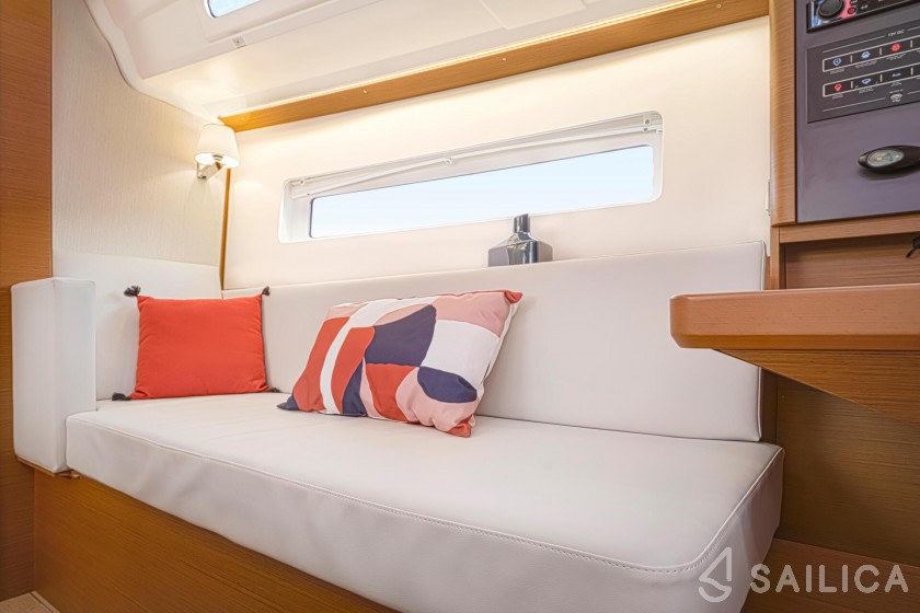 Sun Odyssey 380 - Yacht Charter Sailica