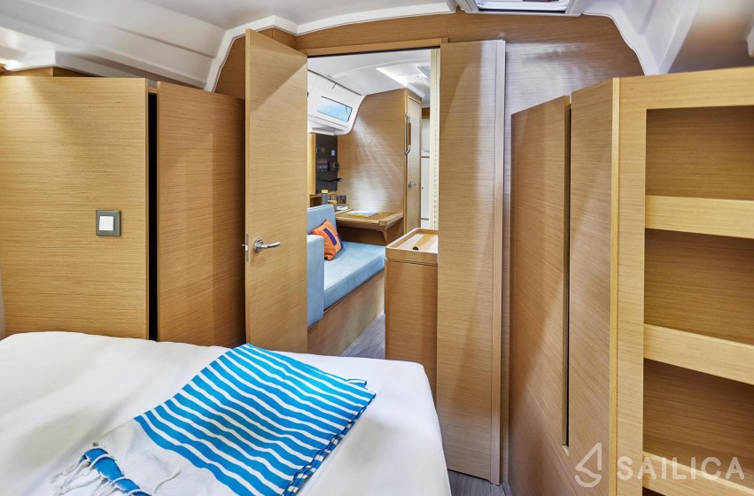 Sun Odyssey 380 - Yacht Charter Sailica
