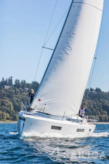 Sun Odyssey 440 - Yacht Charter Sailica