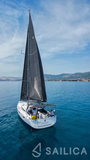 Sun Odyssey 440 - Yacht Charter Sailica