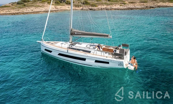 Dufour 41 - Yacht Charter Sailica