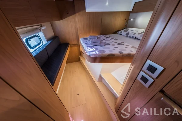 Bali Catspace - Yacht Charter Sailica
