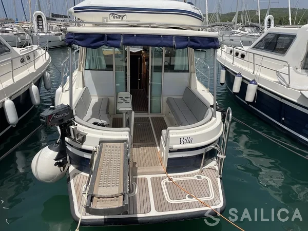 Adria 1002 Vektor - Yacht Charter Sailica