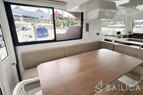 Bali Catspace - Yacht Charter Sailica