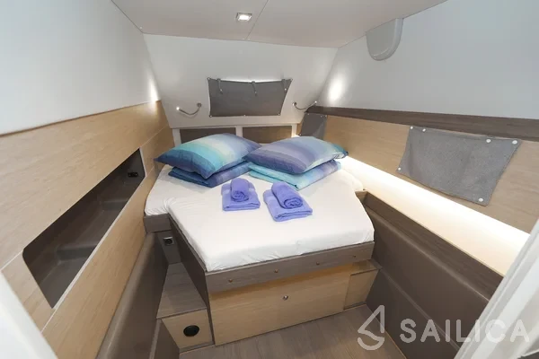 Bali 4.3 - Yacht Charter Sailica