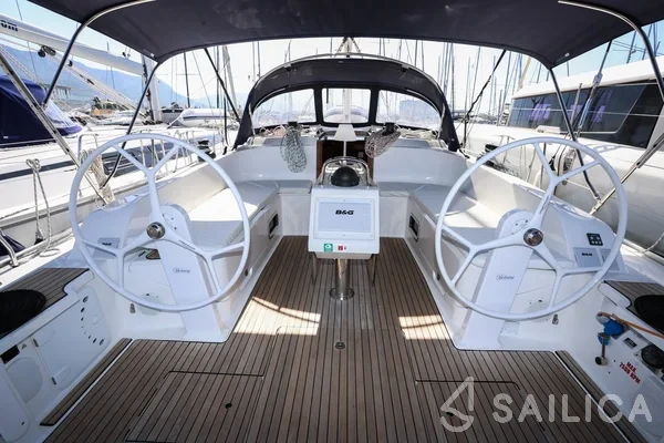 Bavaria 46 Cruiser - Yacht Charter Sailica