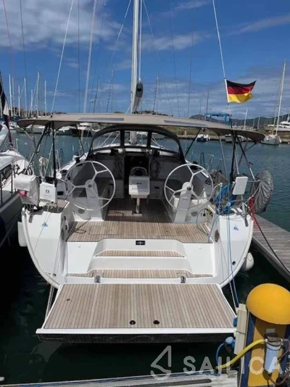 Bavaria 46 Cruiser - Yacht Charter Sailica