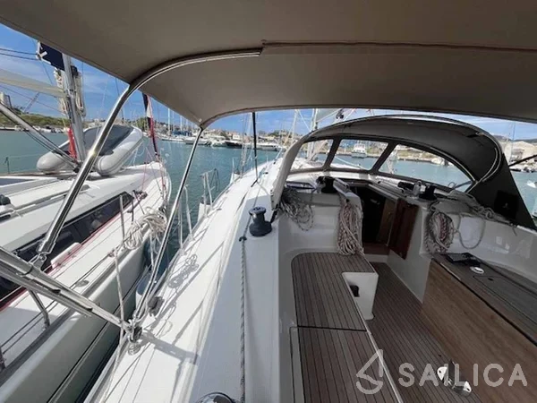 Bavaria 46 Cruiser - Yacht Charter Sailica