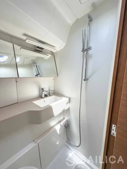Dufour 44 - Yacht Charter Sailica