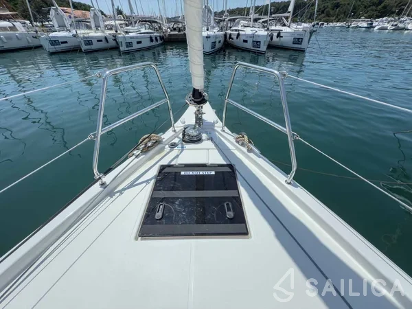 Dufour 44 - Yacht Charter Sailica