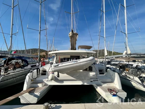 Bali 4.5 - Yacht Charter Sailica