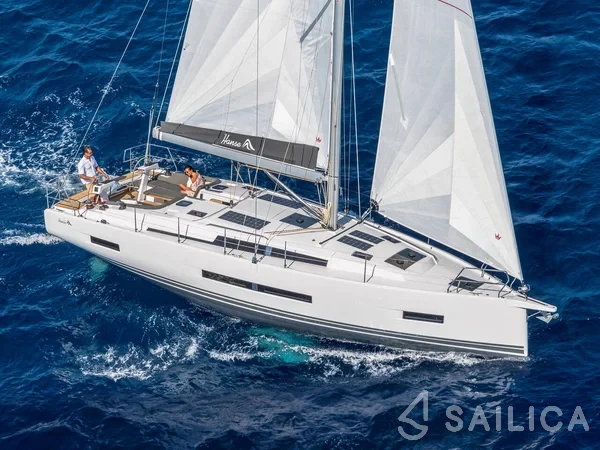 Hanse 410 - Yacht Charter Sailica