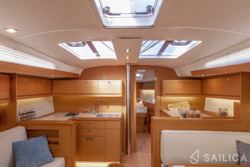 Gib Sea 43 - Yacht Charter Sailica