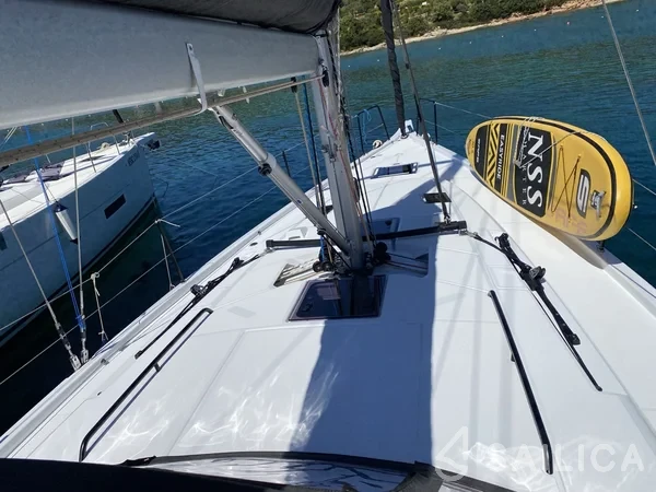 First 44 - Yacht Charter Sailica