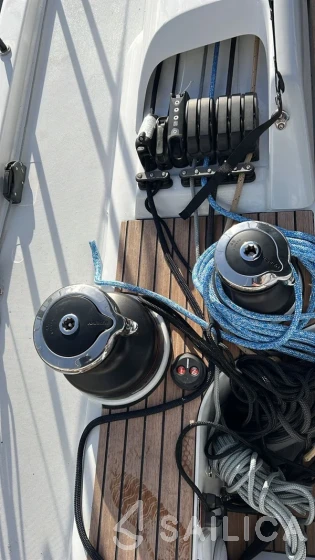 First 44 - Yacht Charter Sailica