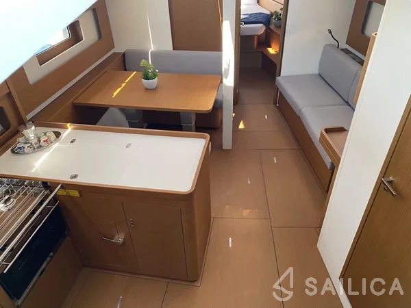 First 44 - Yacht Charter Sailica