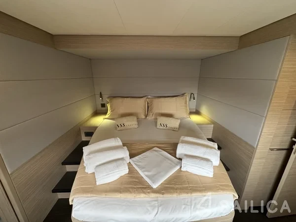 Lagoon 55 - Yacht Charter Sailica