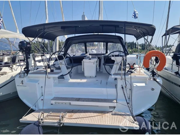 Oceanis 46.1 - Yacht Charter Sailica