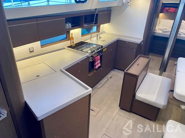 Oceanis 46.1 - Yacht Charter Sailica