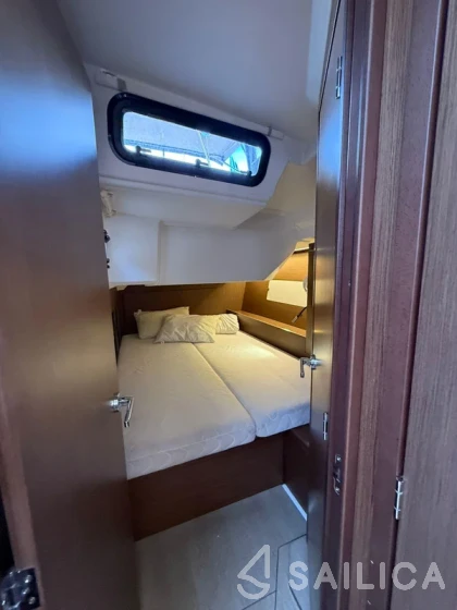 Oceanis 46.1 - Yacht Charter Sailica