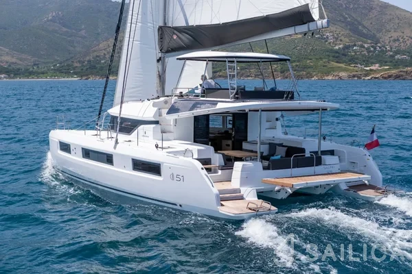 Lagoon 51 - Yacht Charter Sailica