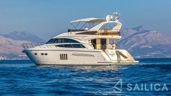 Princess 62 - Yacht Charter Sailica