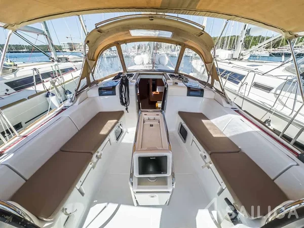 Sun Odyssey 449 - Yacht Charter Sailica