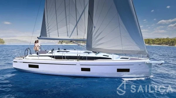 Bavaria C38 - Yacht Charter Sailica