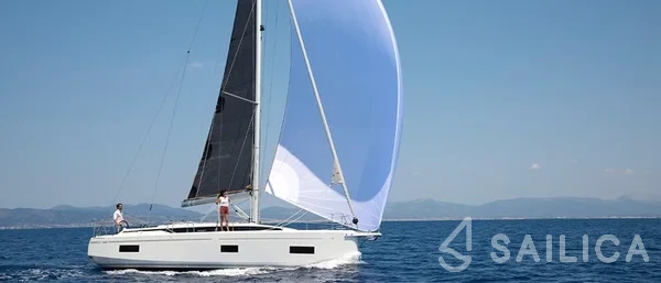 Bavaria C38 - Yacht Charter Sailica
