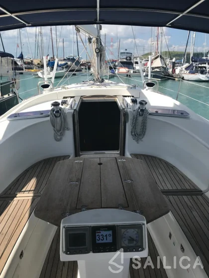 Bavaria 40 Cruiser - Yacht Charter Sailica