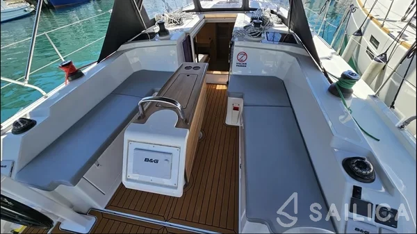 Bavaria C38 - Yacht Charter Sailica