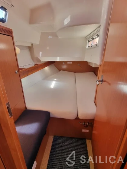 Bavaria 36 Cruiser - Yacht Charter Sailica