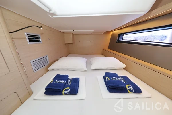 Dufour 44 - Yacht Charter Sailica