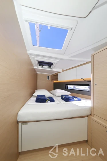 Dufour 44 - Yacht Charter Sailica