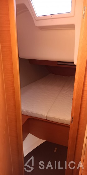 Dufour 390 - Yacht Charter Sailica