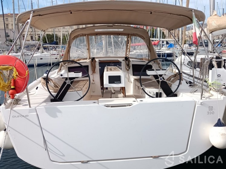 Dufour 390 - Yacht Charter Sailica