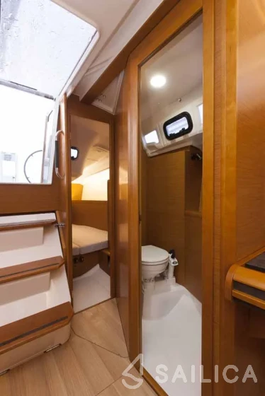 Sun Odyssey 349 - Yacht Charter Sailica