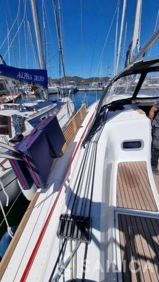 Sun Odyssey 349 - Yacht Charter Sailica