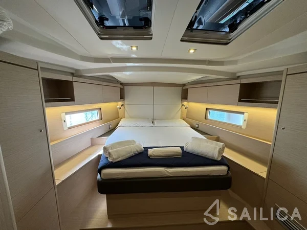Oceanis 46.1 - Yacht Charter Sailica