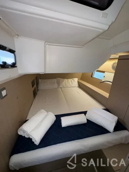 Oceanis 46.1 - Yacht Charter Sailica