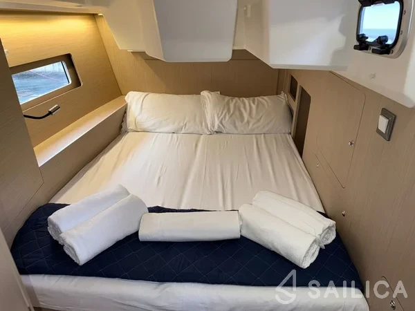 Oceanis 46.1 - Yacht Charter Sailica