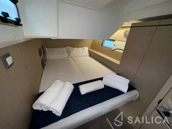 Oceanis 46.1 - Yacht Charter Sailica